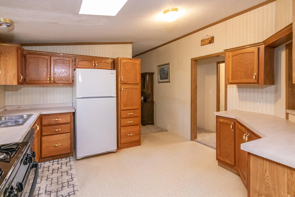 47579 Highway 51 Decatur, MI 49045 - Photo 8 of 46 Kit b