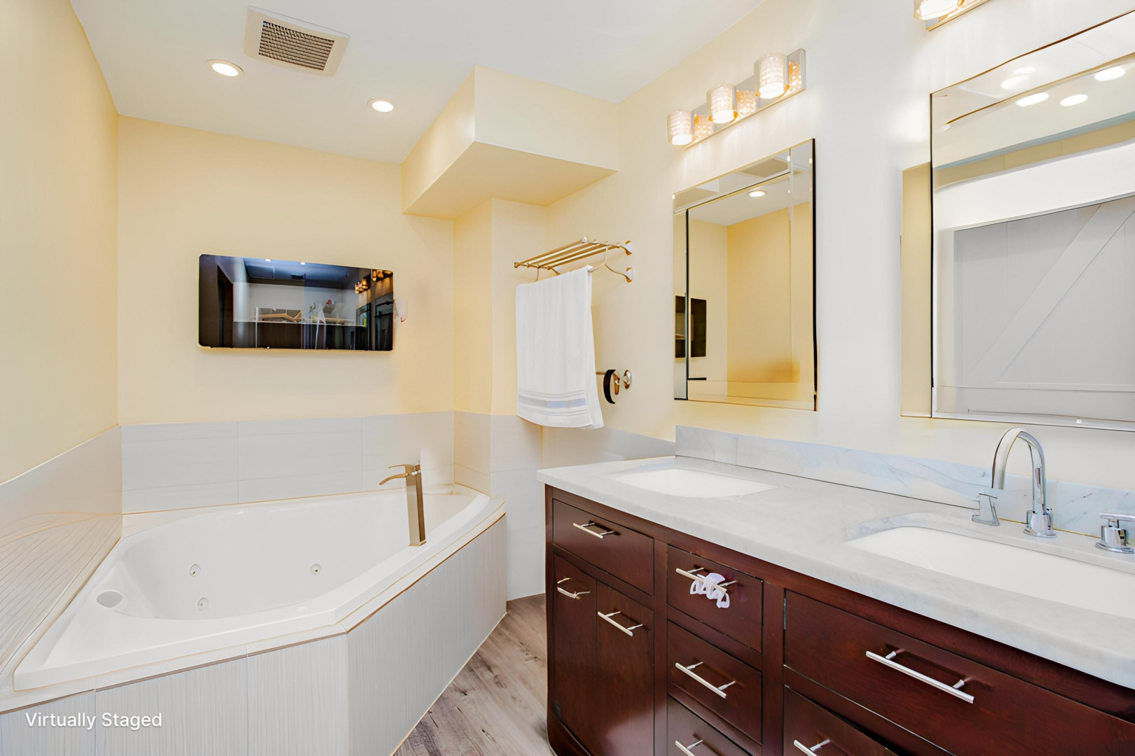 211 West Hanover Place Mount Prospect, IL 60056 - Photo 11 of 15