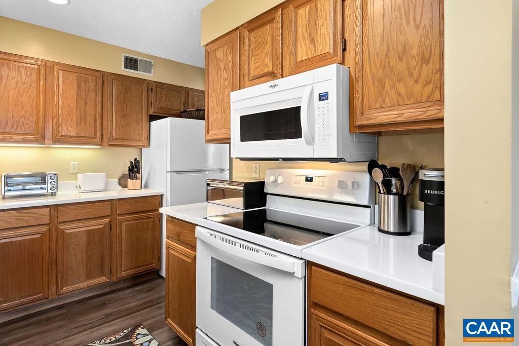 2049 Stone Ridge Roseland, VA 22967 - Photo 13 of 46 Gallery Image 13