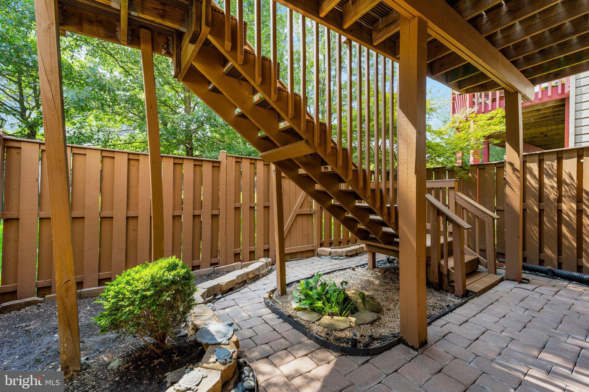 2116 Elm Tree Lane Silver Spring, MD 20906 - Photo 29 of 32