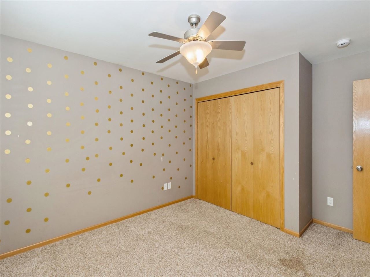212 Buckeye Lane Riverside, IA 52327 - Photo 9 of 30 Gallery Image 9