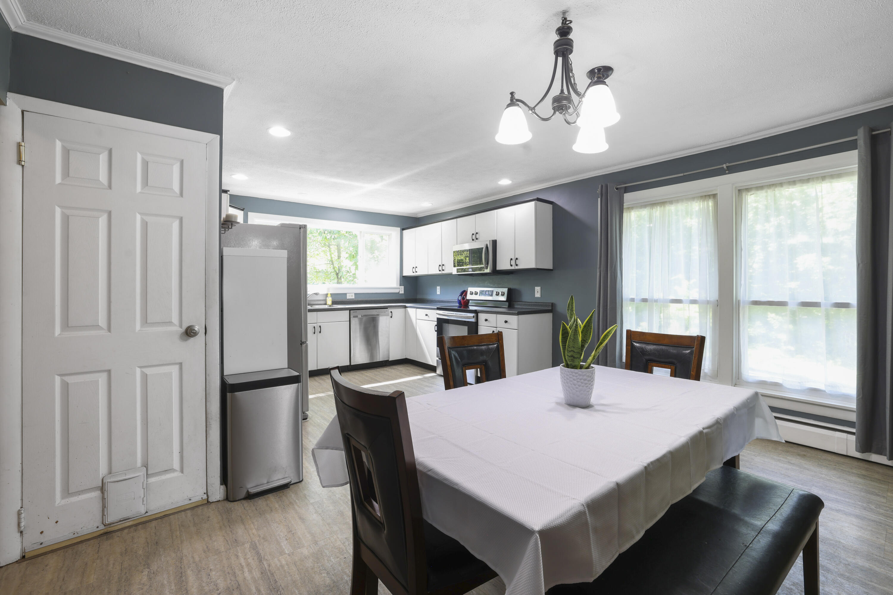 311 Vickery Road Auburn, ME 04210 - Photo 10 of 38 3G0A6591