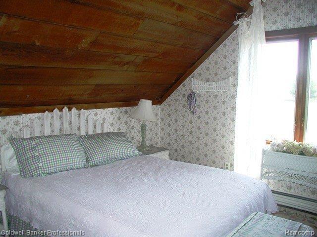 2835 Clark Road Lapeer, MI 48446 - Photo 21 of 25 2835 Clark BR2.JPG