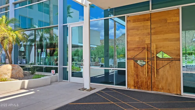 $13,500 | 5455 East Lincoln Drive, Unit 1004, Paradise Valley, AZ 85253