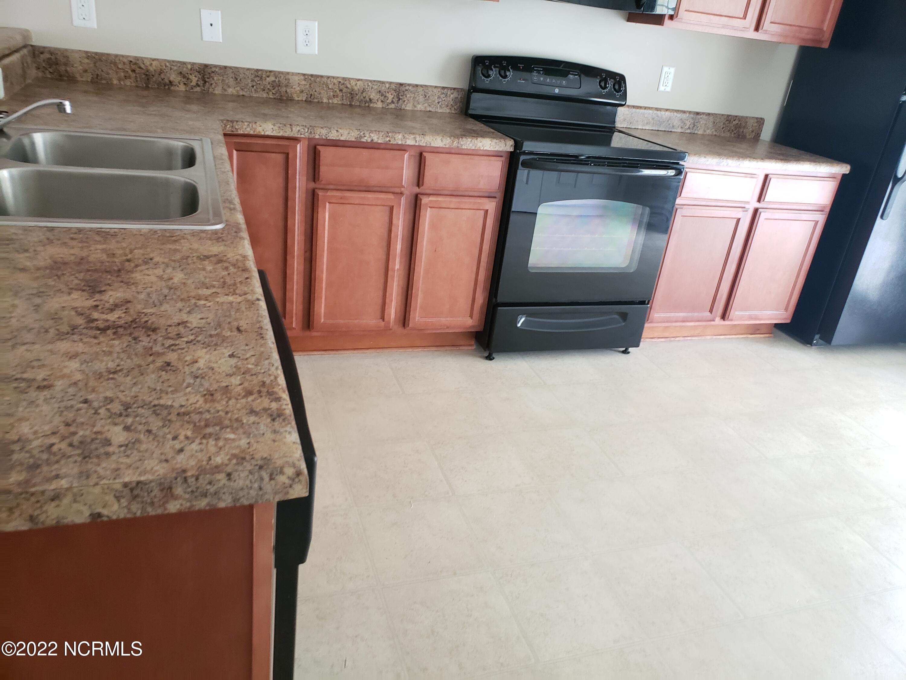 3006 Banister Loop Jacksonville, NC 28546 - Photo 4 of 7 20200908_121826