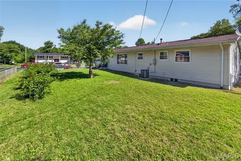 $295,000 | 3417 Greiner Drive, St. Charles, MO 63301