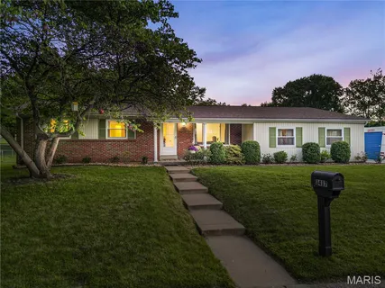 $295,000 | 3417 Greiner Drive, St. Charles, MO 63301