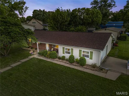 $295,000 | 3417 Greiner Drive, St. Charles, MO 63301