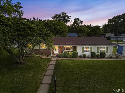 $295,000 | 3417 Greiner Drive, St. Charles, MO 63301