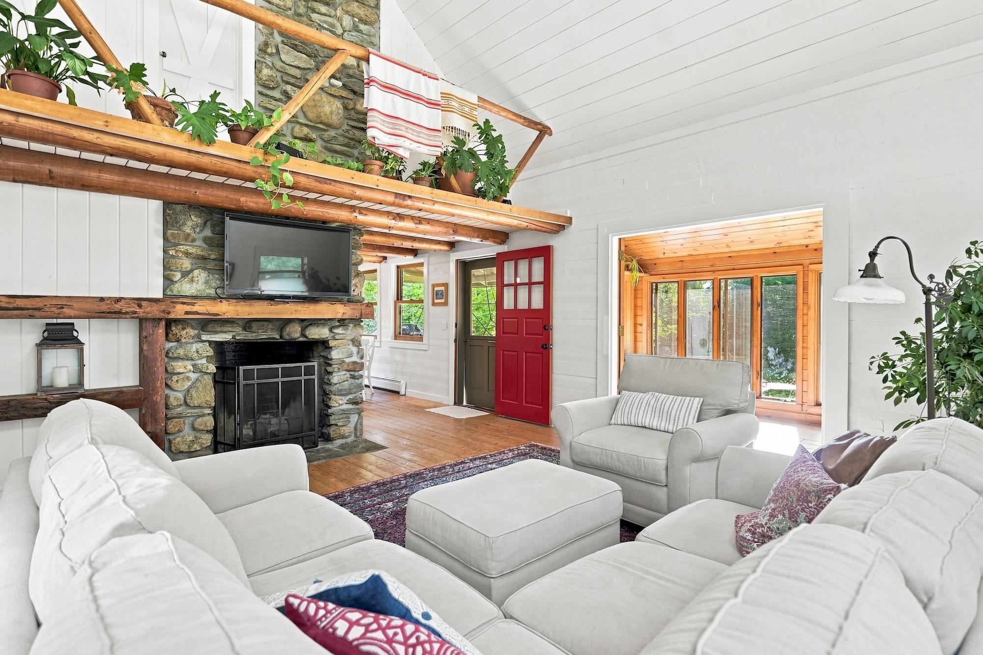 302 Worcester Loop Stowe, VT 05672 - Photo 15 of 55 Gallery Image 15