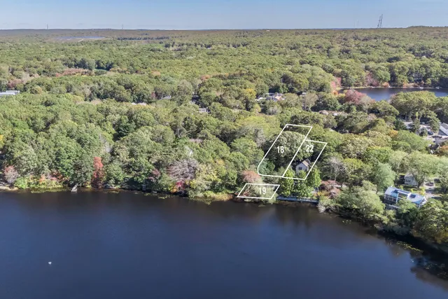 $2,495,000 | 18, 19 & 22 Lake Side Drive, Southampton, NY 11968