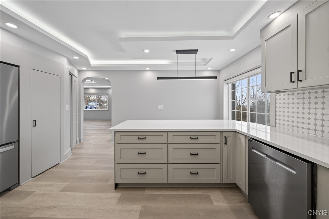 1266 Genesee Street Oneida, NY 13421 - Photo 12 of 44