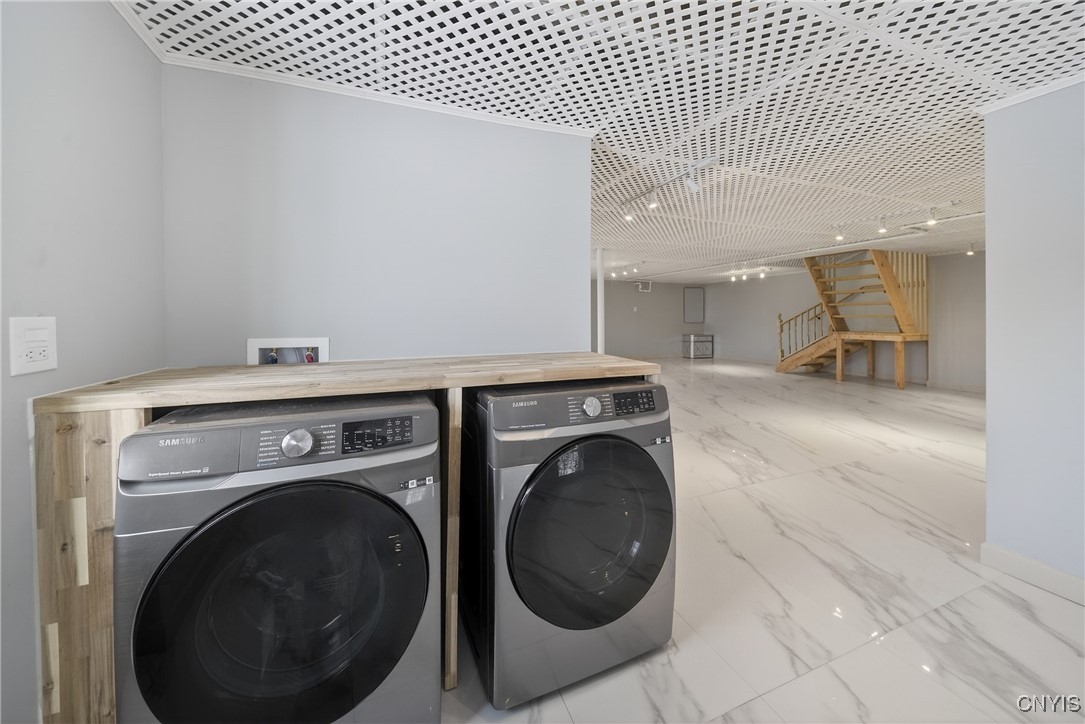 1266 Genesee Street Oneida, NY 13421 - Photo 38 of 44