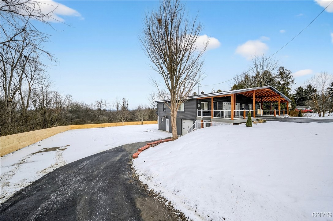 1266 Genesee Street Oneida, NY 13421 - Photo 6 of 44