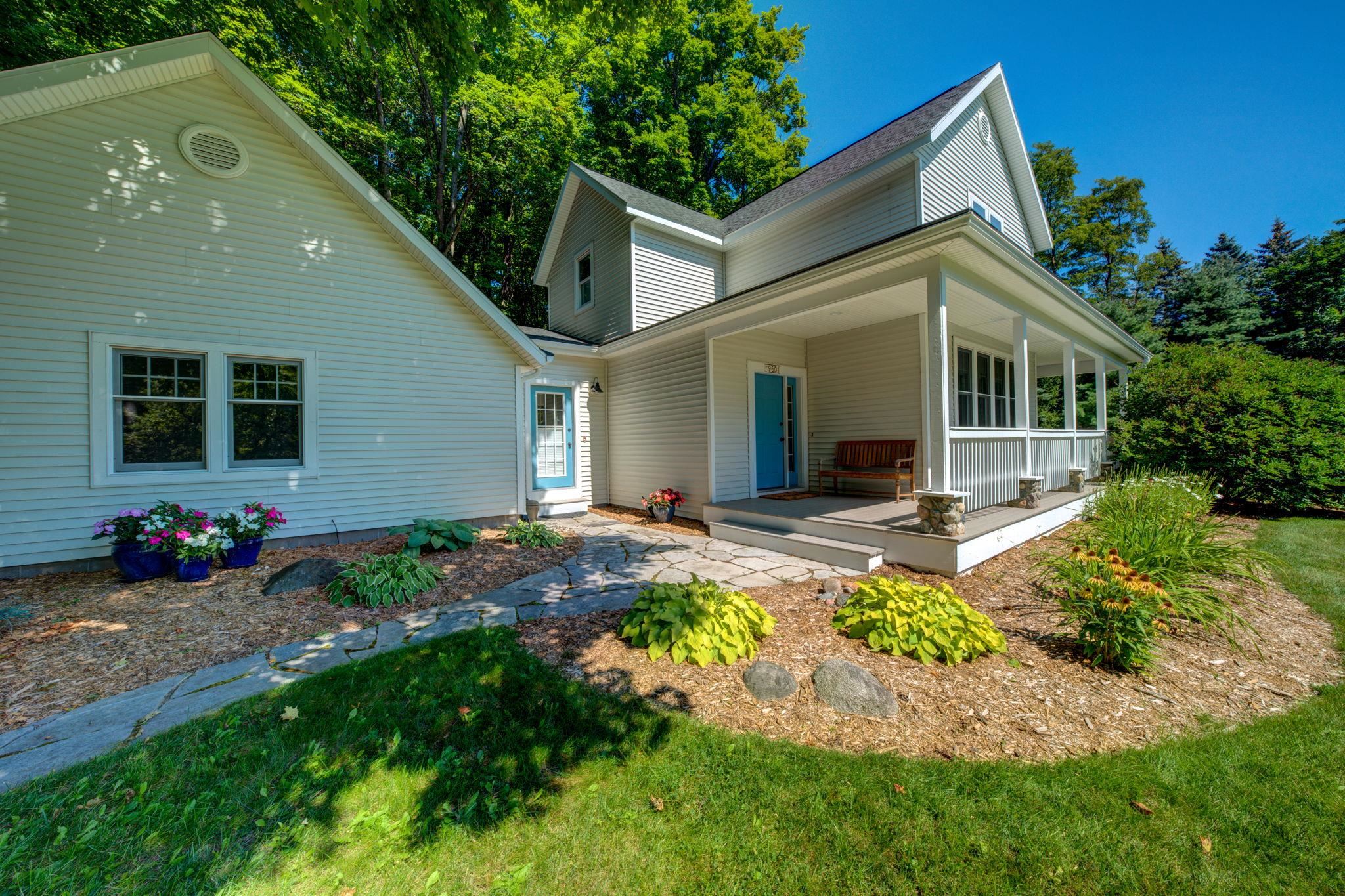 9601 Stone House Road Suttons Bay, MI 49682 - Photo 72 of 91 1925924-130f0768-2f41-47fa-ac3c-6d229fa3f25b.JPG