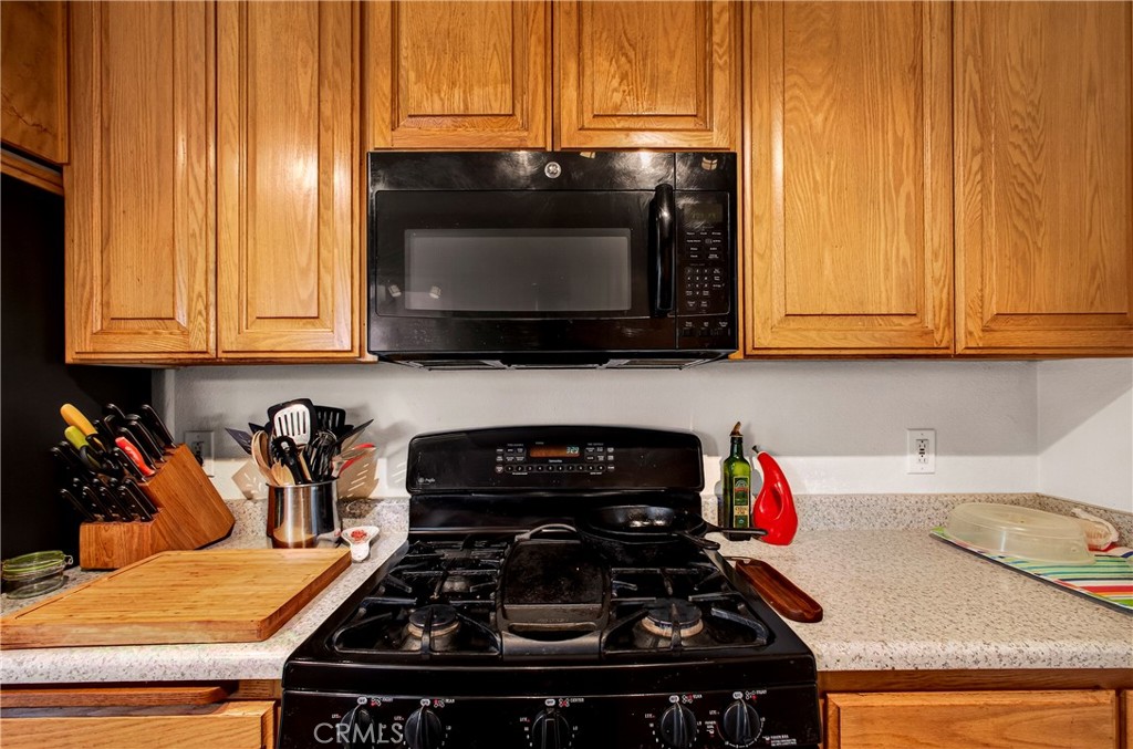 10038 Ahart Road Oroville, CA 95966 - Photo 14 of 67