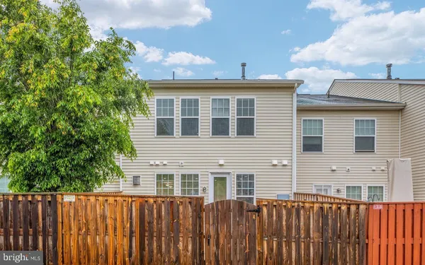 $749,990 | 41697 Moors Mine Terrace, Aldie, VA 20105