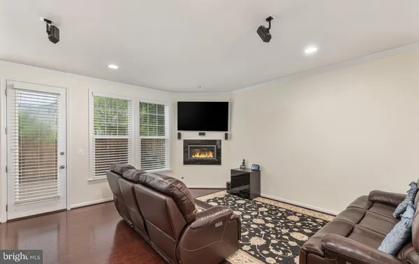 $749,990 | 41697 Moors Mine Terrace, Aldie, VA 20105