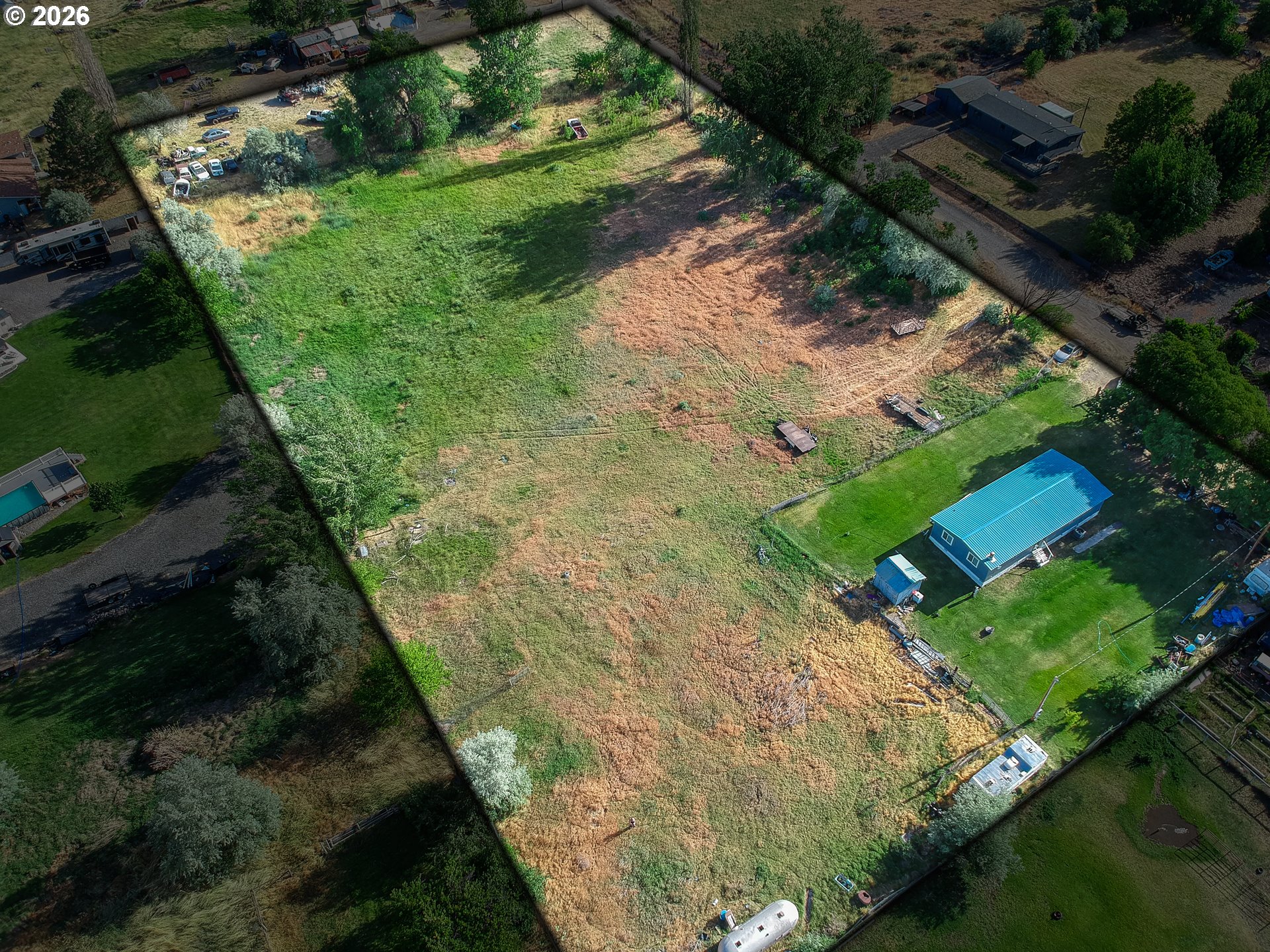80649 Crooked Road Irrigon, OR 97844 - Photo 19 of 21 a view of a garden with a yard