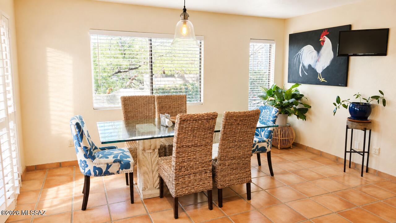 433 Camino Canoa Rio Rico, AZ 85648 - Photo 12 of 36