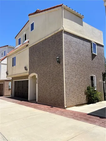 $730,000 | 636 East 220th Street, Carson, CA 90745
