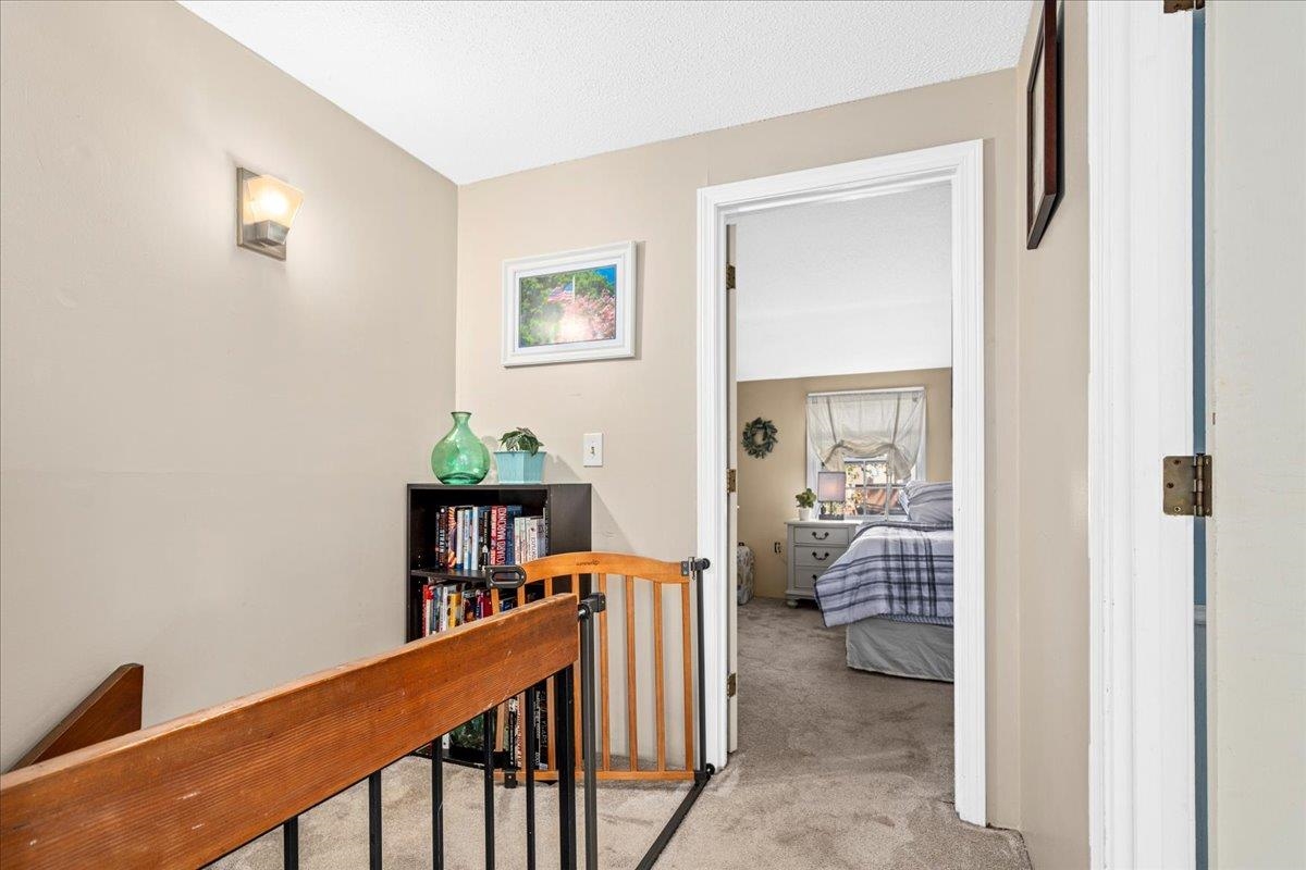 39 Cannongate III Road, Unit 3 Nashua, NH 03063 - Photo 20 of 40 Gallery Image 20