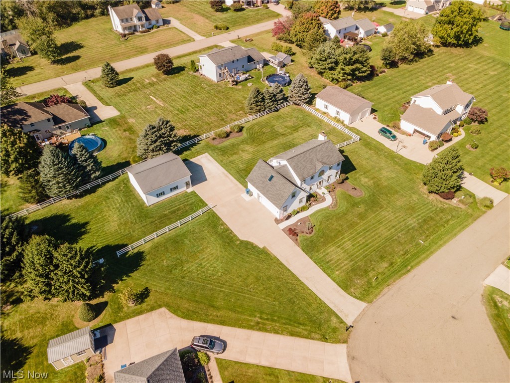 2652 Woodview Road Uniontown, OH 44685 - Photo 6 of 35 Gallery Image 6