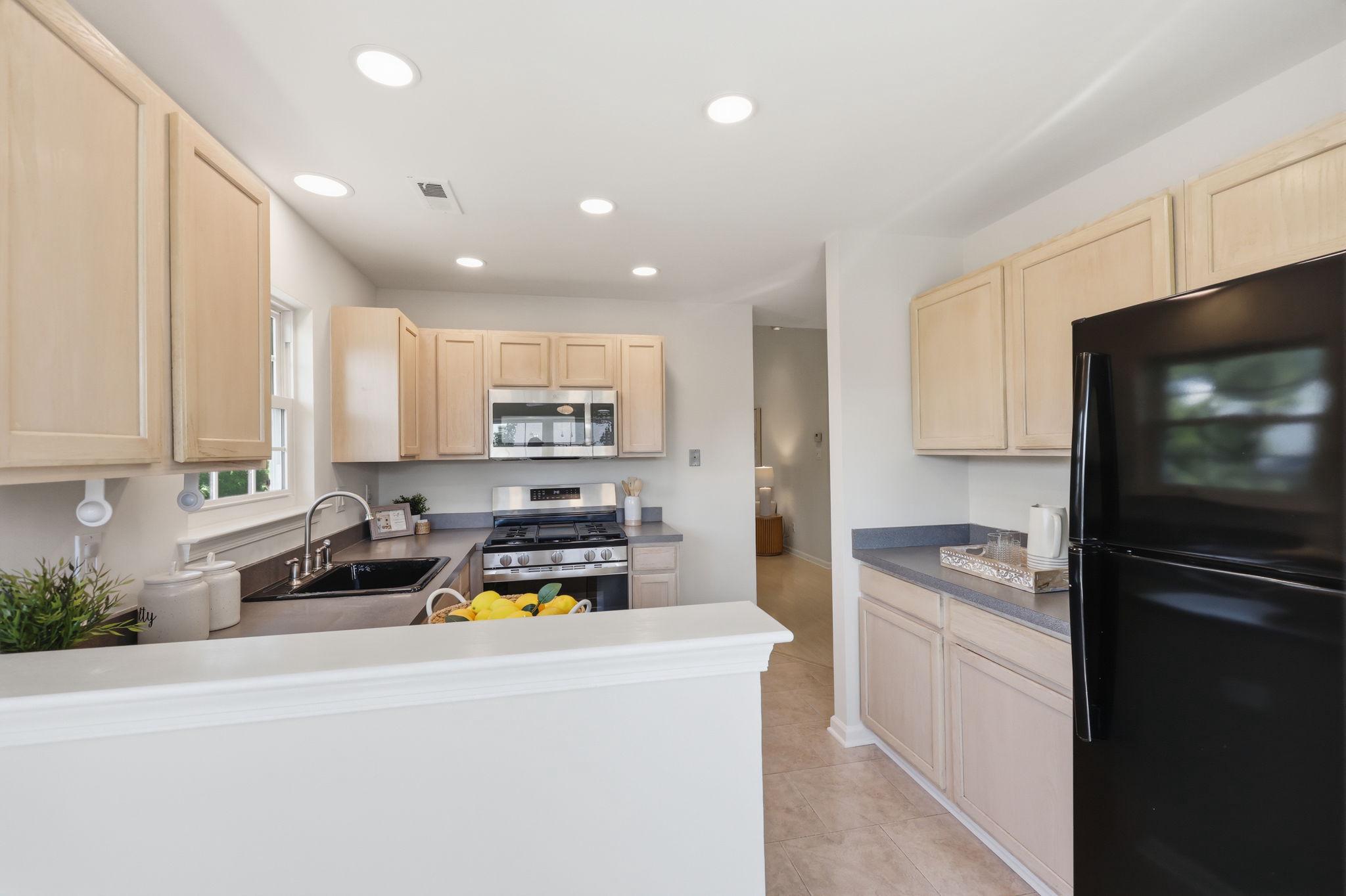 2601 Waterford Road, Unit 95 Yardley, PA 19067 - Photo 8 of 34