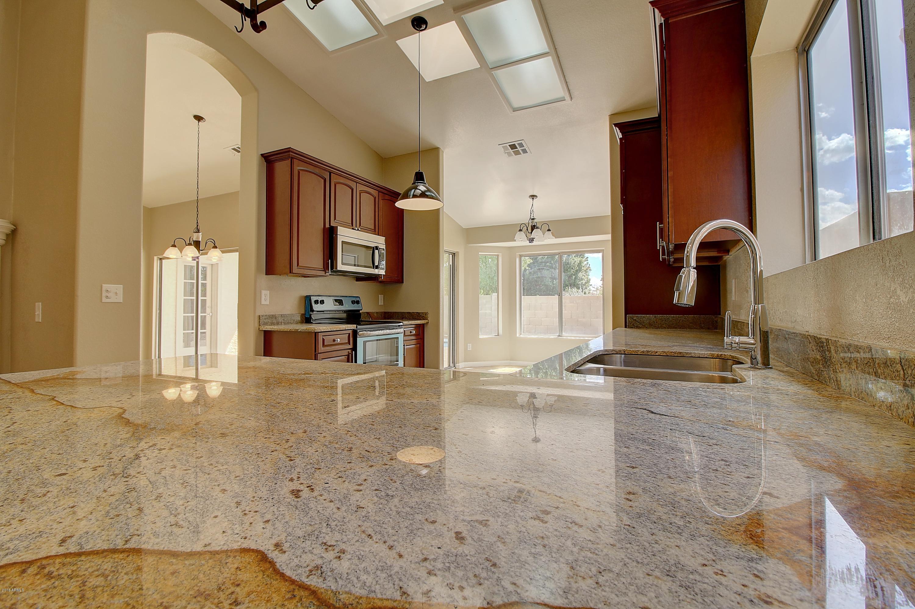 4317 East Frye Road Phoenix, AZ 85048 - Photo 2 of 35 IMG_9789_90_91_92_93