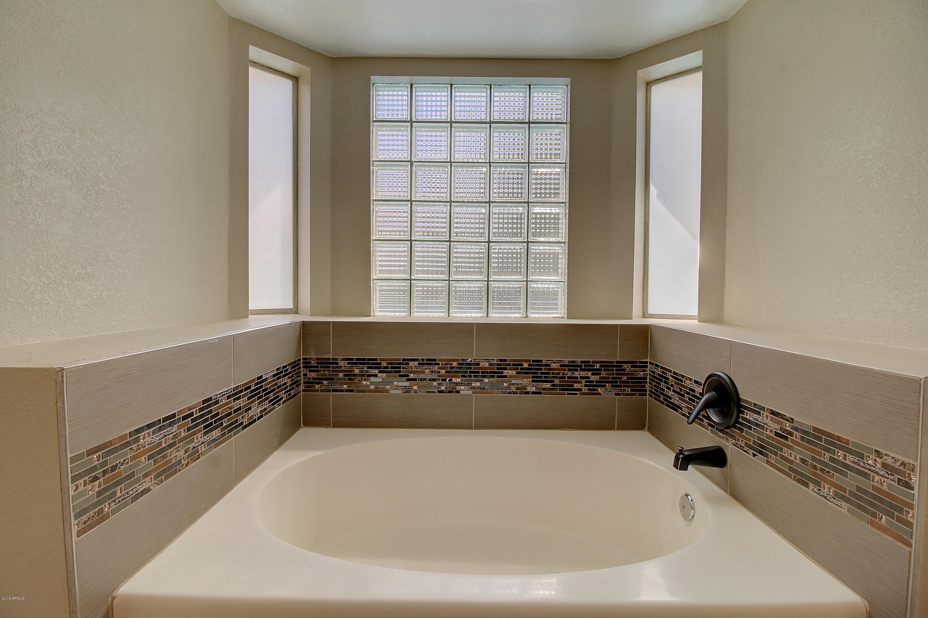 4317 East Frye Road Phoenix, AZ 85048 - Photo 26 of 35 IMG_9974_5_6_7_8