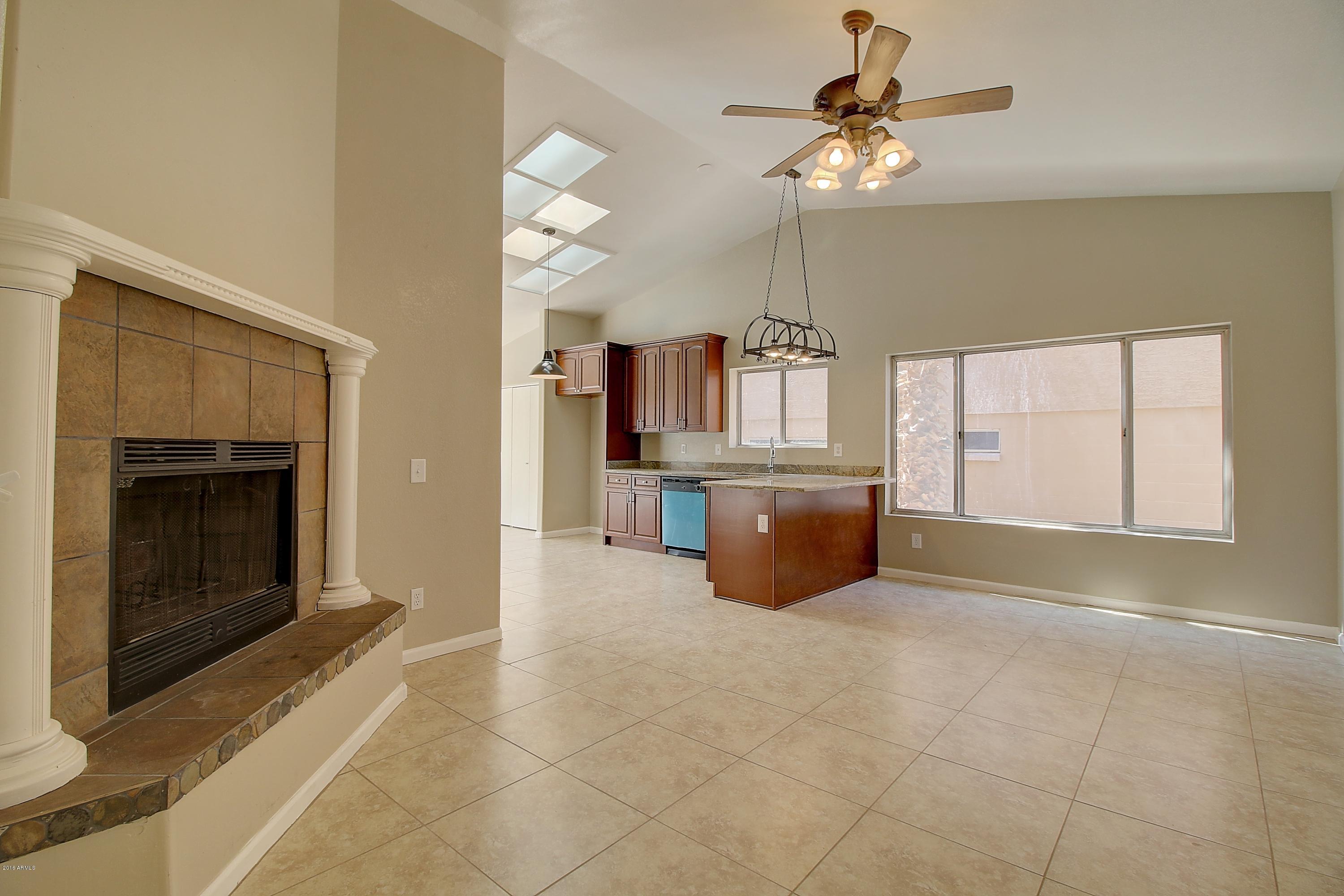 4317 East Frye Road Phoenix, AZ 85048 - Photo 8 of 35 IMG_9764_5_6_7_8