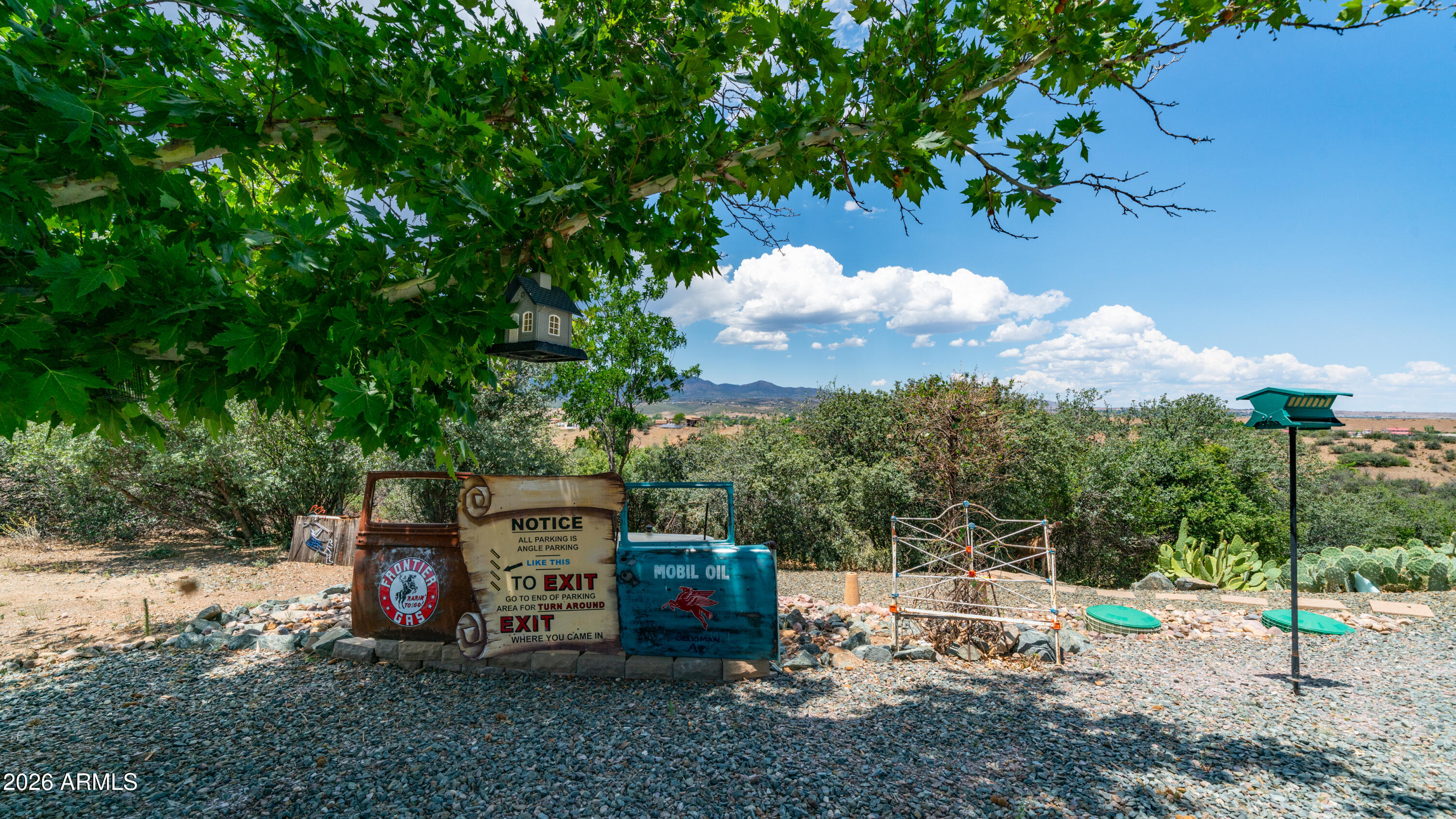 14324 East Meadow Road Dewey, AZ 86327 - Photo 10 of 65