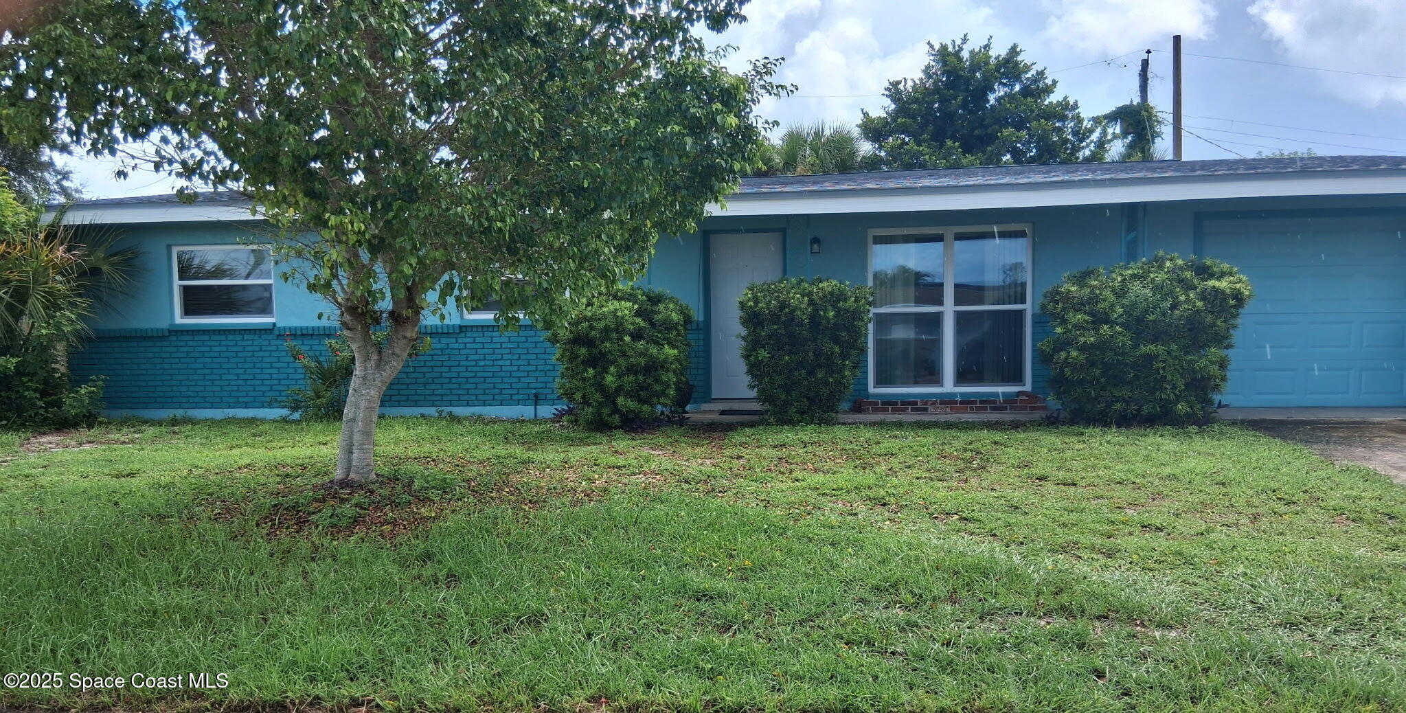 360 Captains Row Merritt Island, FL 32952 - Photo 2 of 25 1474511830869664438