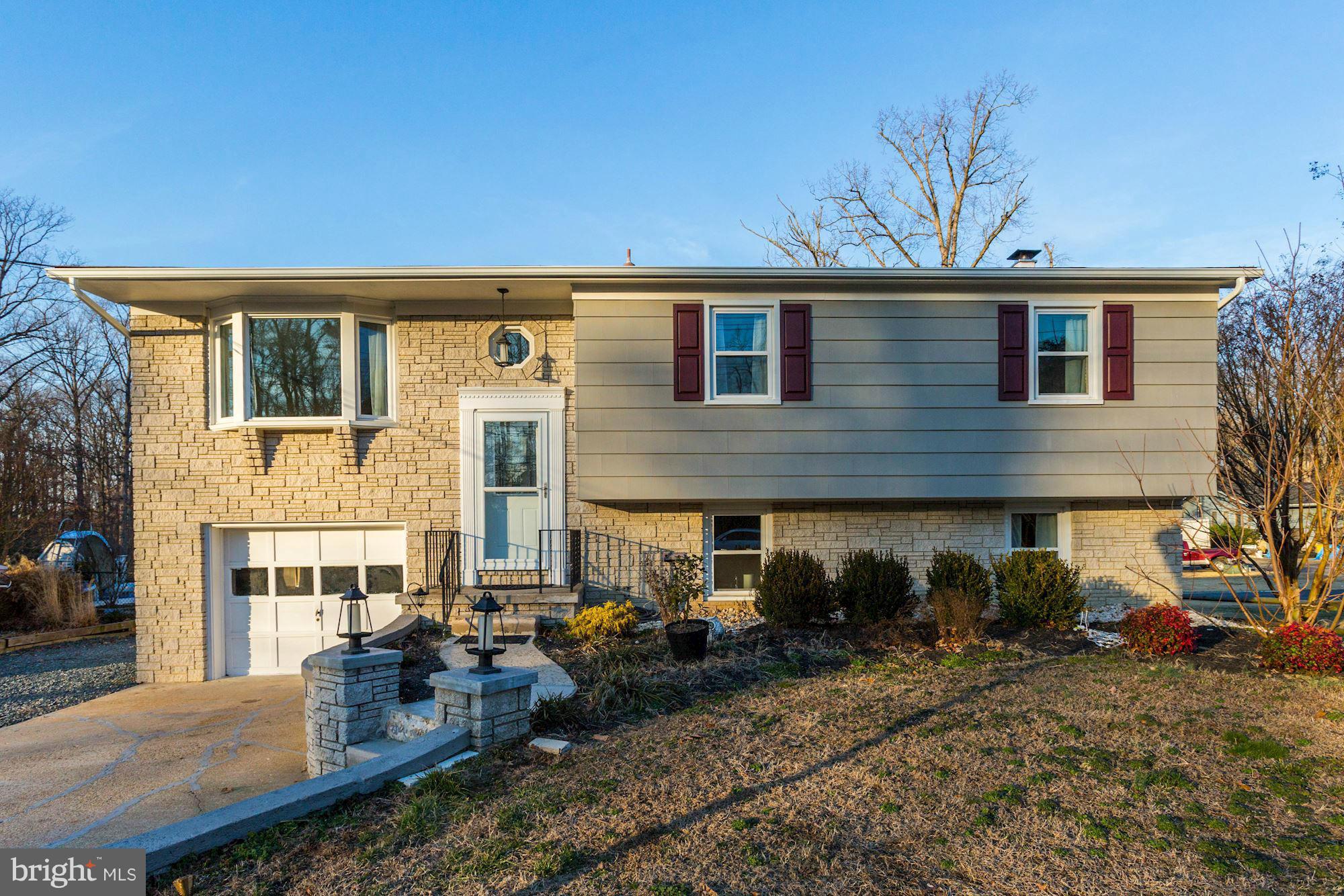 4634 Mountain Road Pasadena, MD 21122 - Photo 2 of 30 Welcome Home!