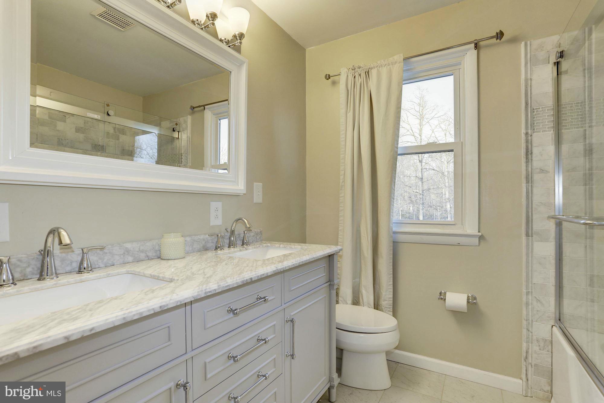 4634 Mountain Road Pasadena, MD 21122 - Photo 11 of 30 Brand new granite & ceramic Bath Upper Level