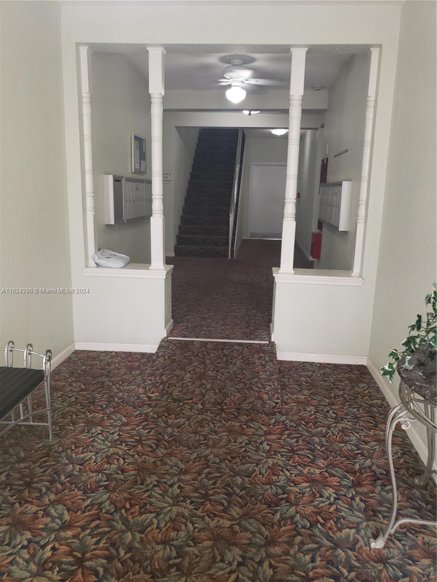 2220 Northeast 68th Street, Unit 1028 Fort Lauderdale, FL 33308 - Photo 20 of 39