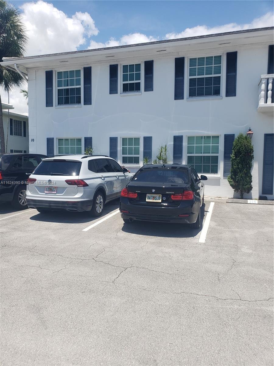 2220 Northeast 68th Street, Unit 1028 Fort Lauderdale, FL 33308 - Photo 33 of 39