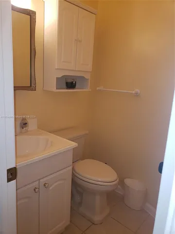 $150,000 | 2220 Northeast 68th Street, Unit 1028, Fort Lauderdale, FL 33308