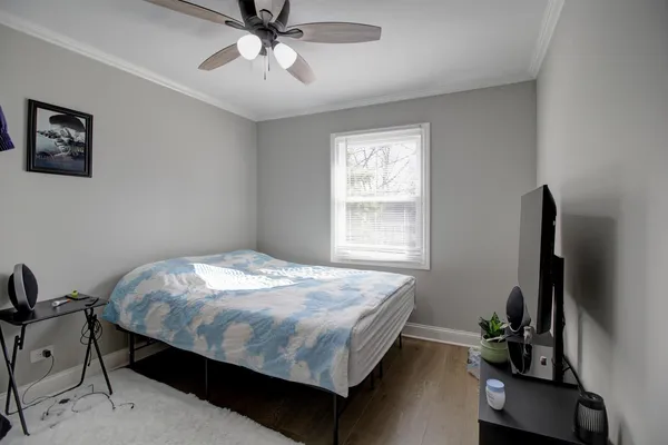 $2,700 | 147 Grady Drive, Bolingbrook, IL 60440