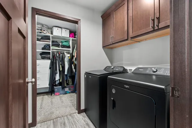 $433,900 | 537 Golf Side Court, Hortonville, WI 54944