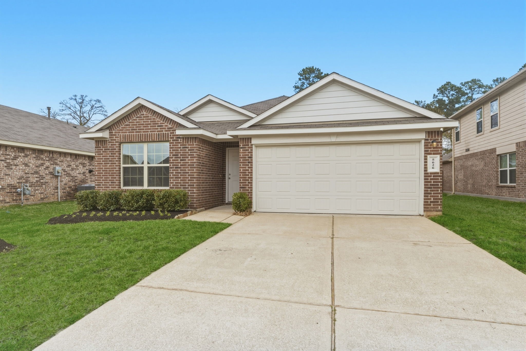 5626 Mesquite Oaks Trail Spring, TX 77389 - Photo 2 of 33