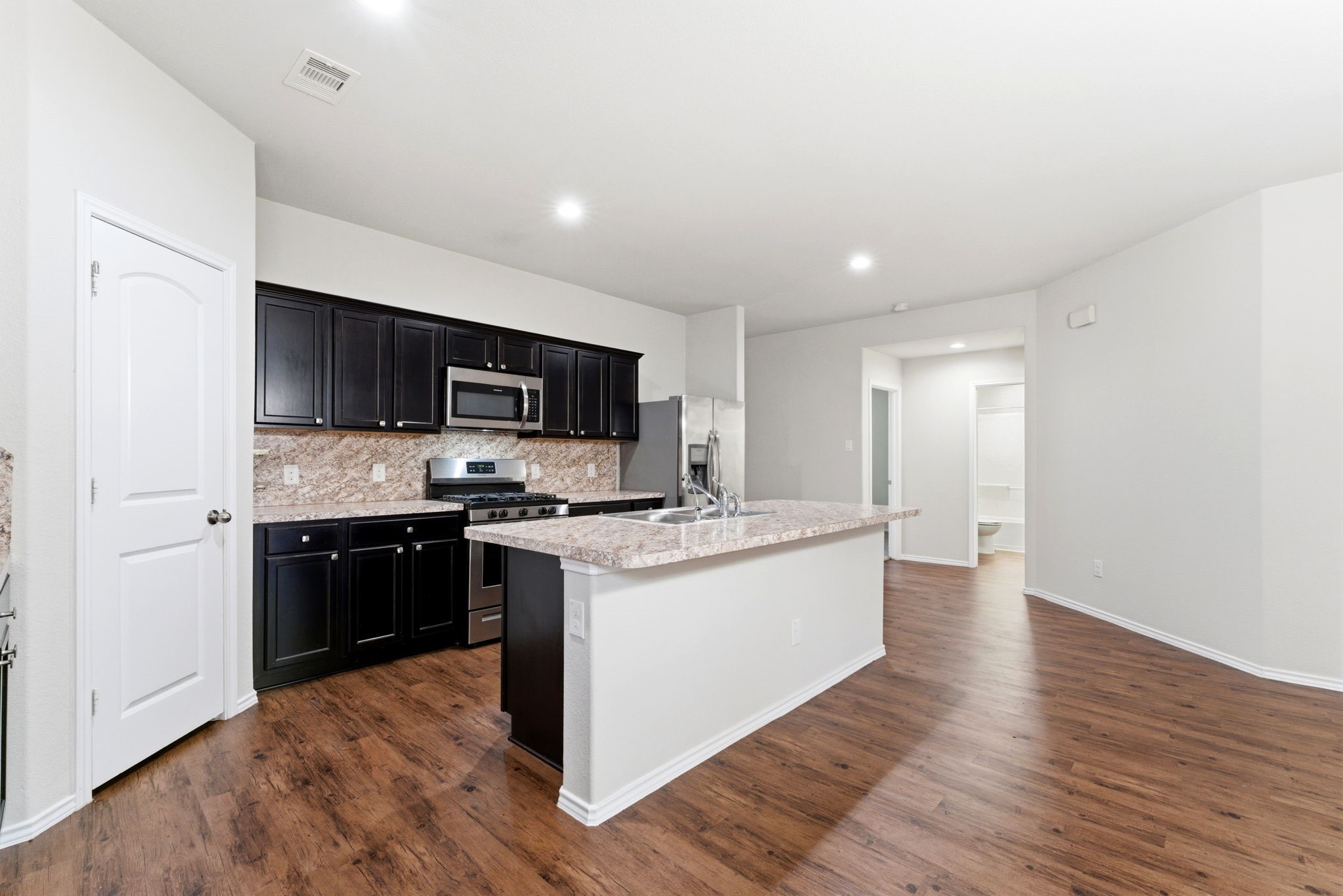 5626 Mesquite Oaks Trail Spring, TX 77389 - Photo 7 of 33