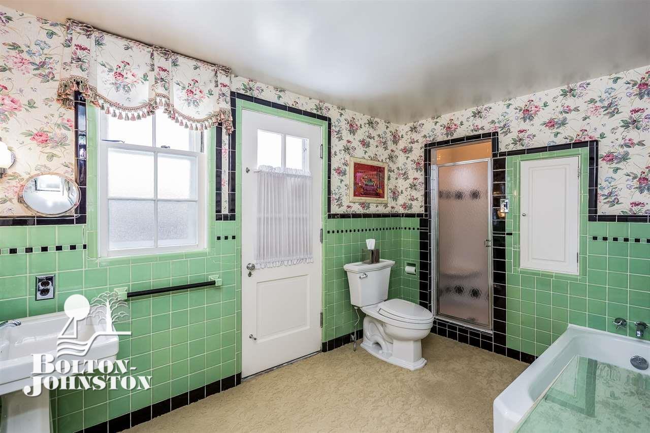 1103 Devonshire Road Grosse Pointe Park, MI 48230 - Photo 27 of 61