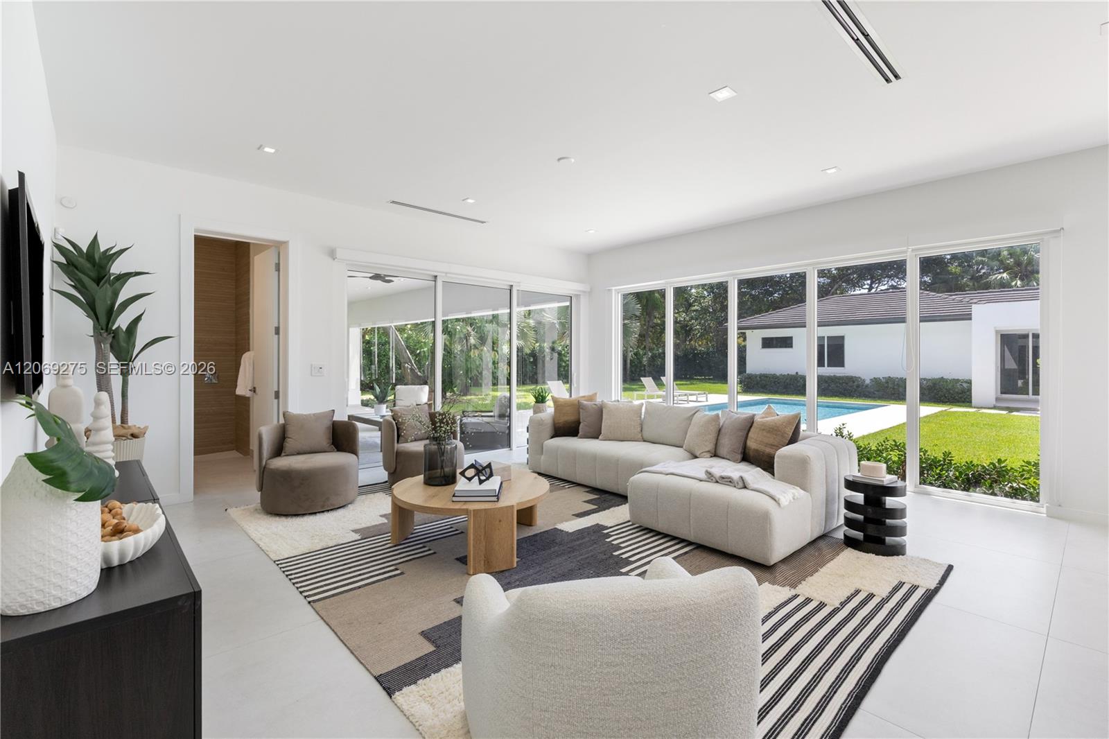 9025 Southwest 114th Street Miami, FL 33176 - Photo 16 of 49 Gallery Image 16