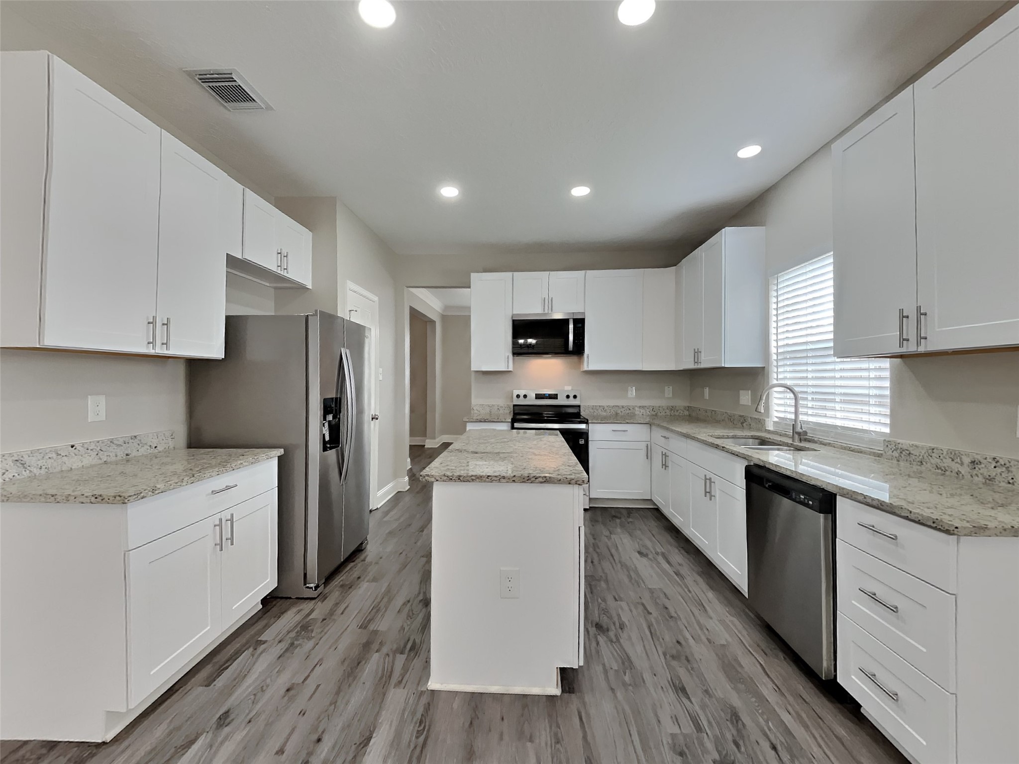 510 Tanguey Court Spring, TX 77388 - Photo 4 of 28