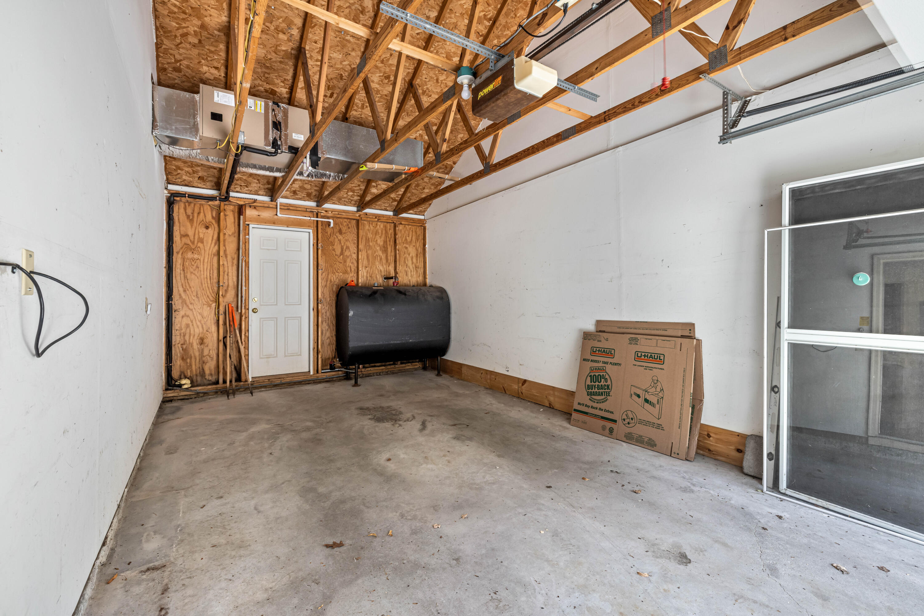 30 Stratton Road, Unit 30 Scarborough, ME 04074 - Photo 21 of 26 Garage