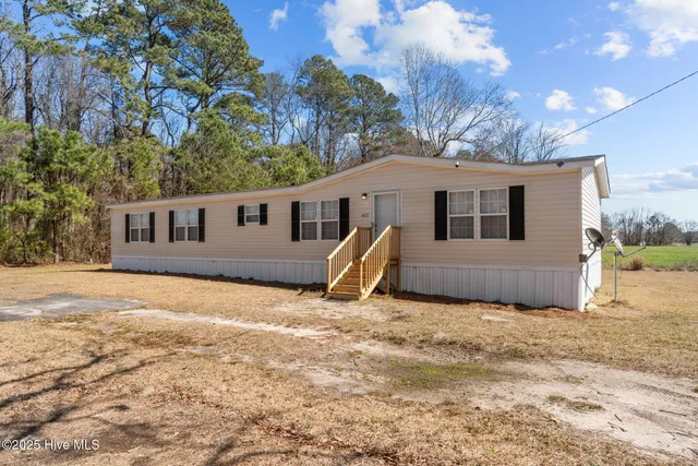 $149,000 | 4577 Old Stage Road, Fairmont, NC 28340