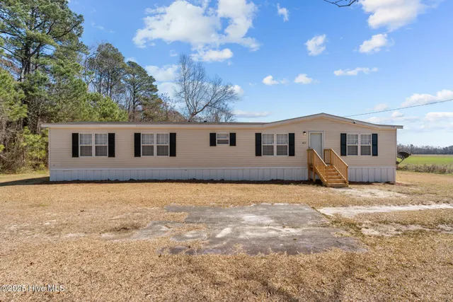 $149,000 | 4577 Old Stage Road, Fairmont, NC 28340