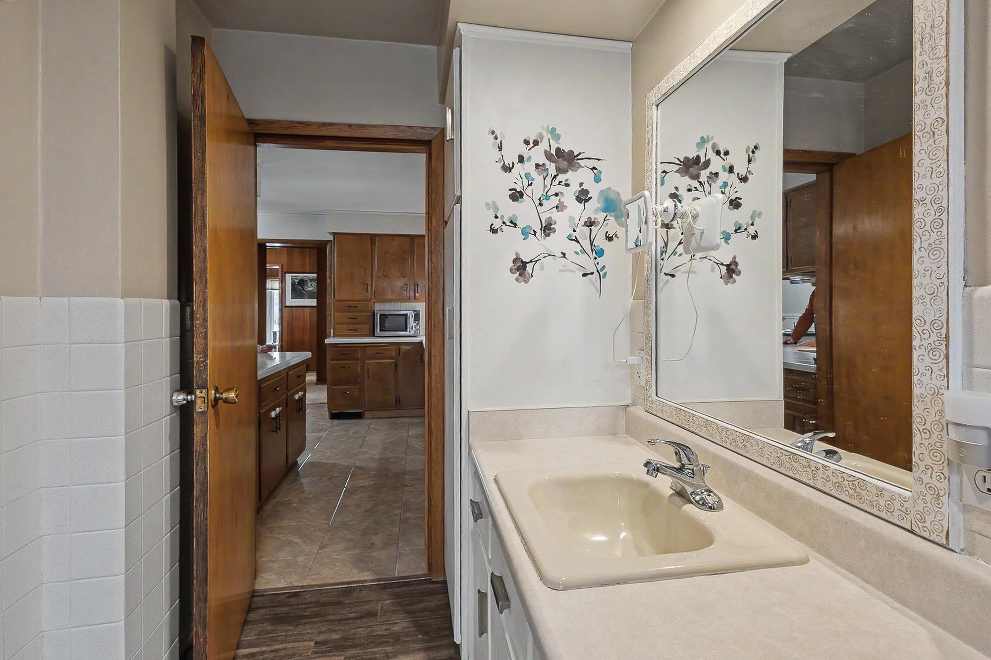1901 Strongs Avenue Stevens Point, WI 54481 - Photo 15 of 50