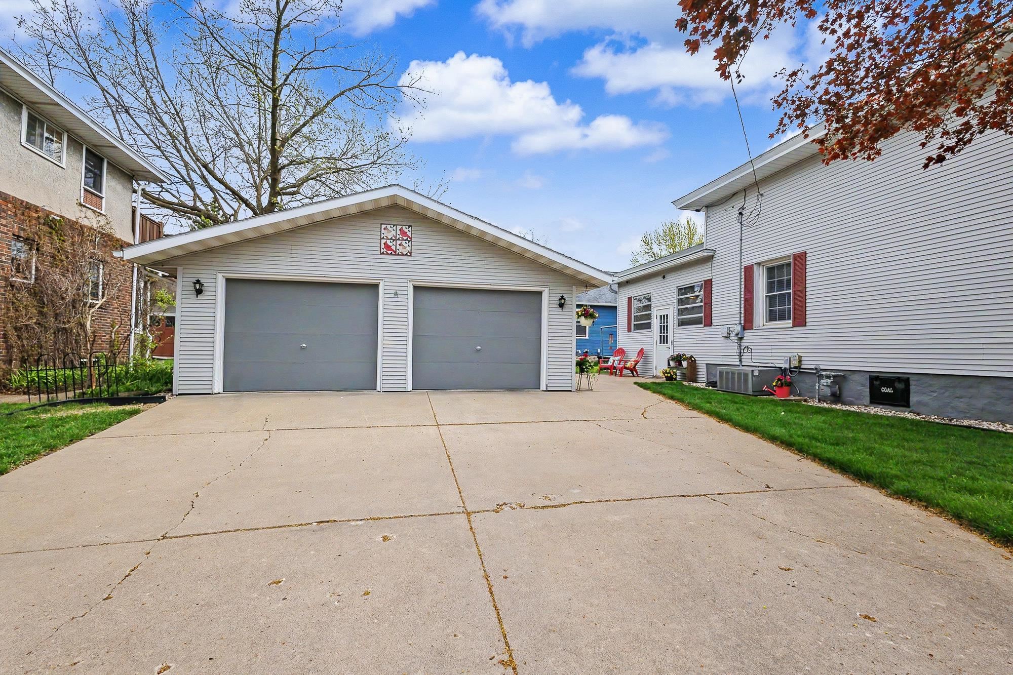 1901 Strongs Avenue Stevens Point, WI 54481 - Photo 3 of 50